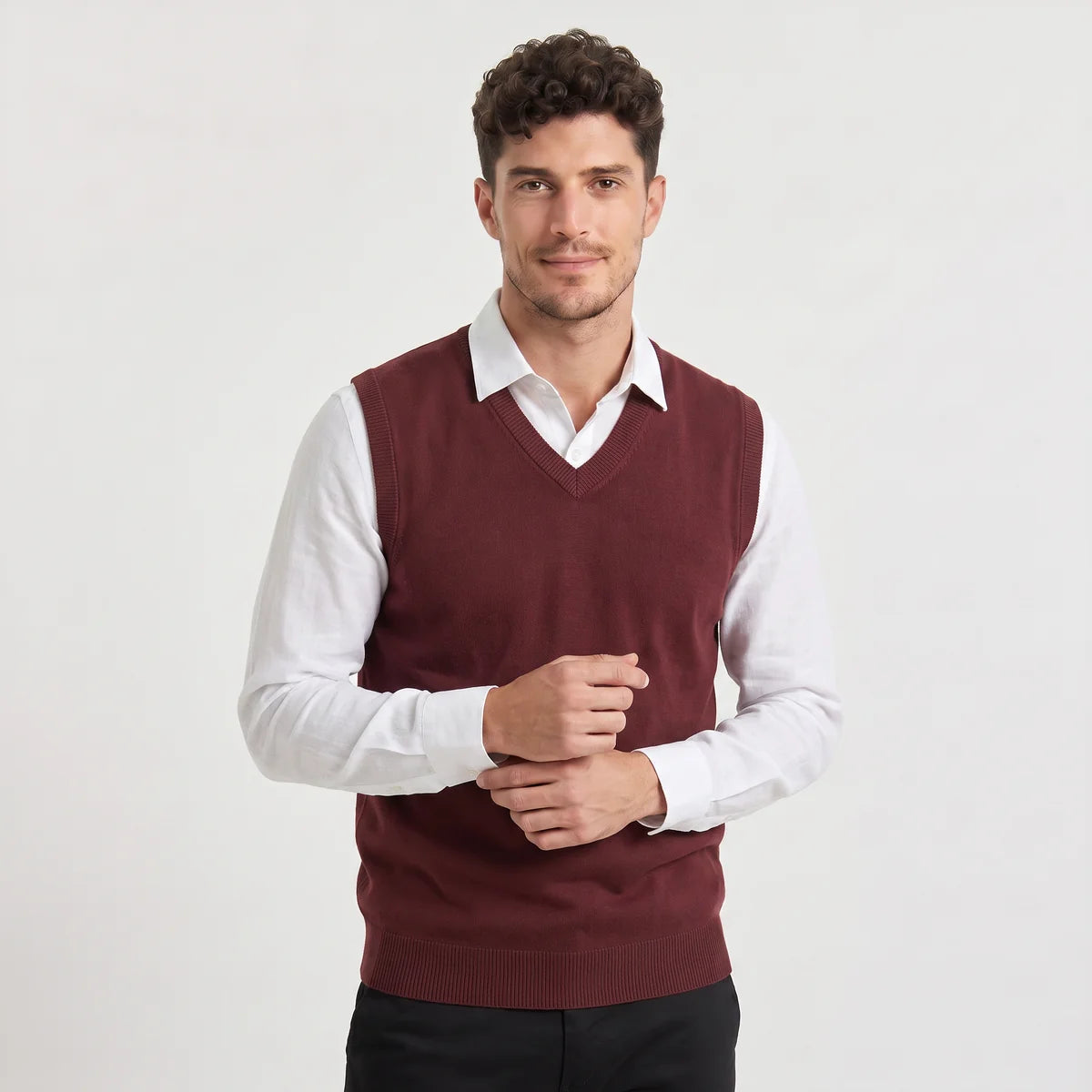 Men's Sleeveless Sweater Vest – V-Neck Knit Pullover Vest | Nero & Luya