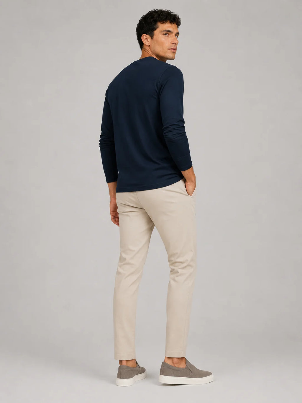 Men's Cotton Long Sleeve T-Shirt – Fitted Crew Neck Basic Tee | Nero & Luya