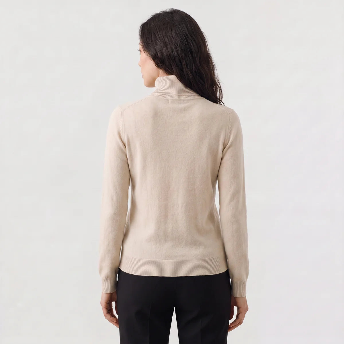 Women's Fine-Knit Turtleneck Sweater – Fitted Soft Knit Pullover | Nero & Luya