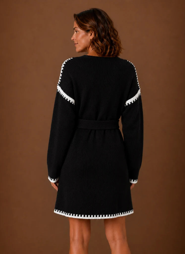 Women’s V-Neck Knit Sweater Dress with Waist Belt | Nero & Luya