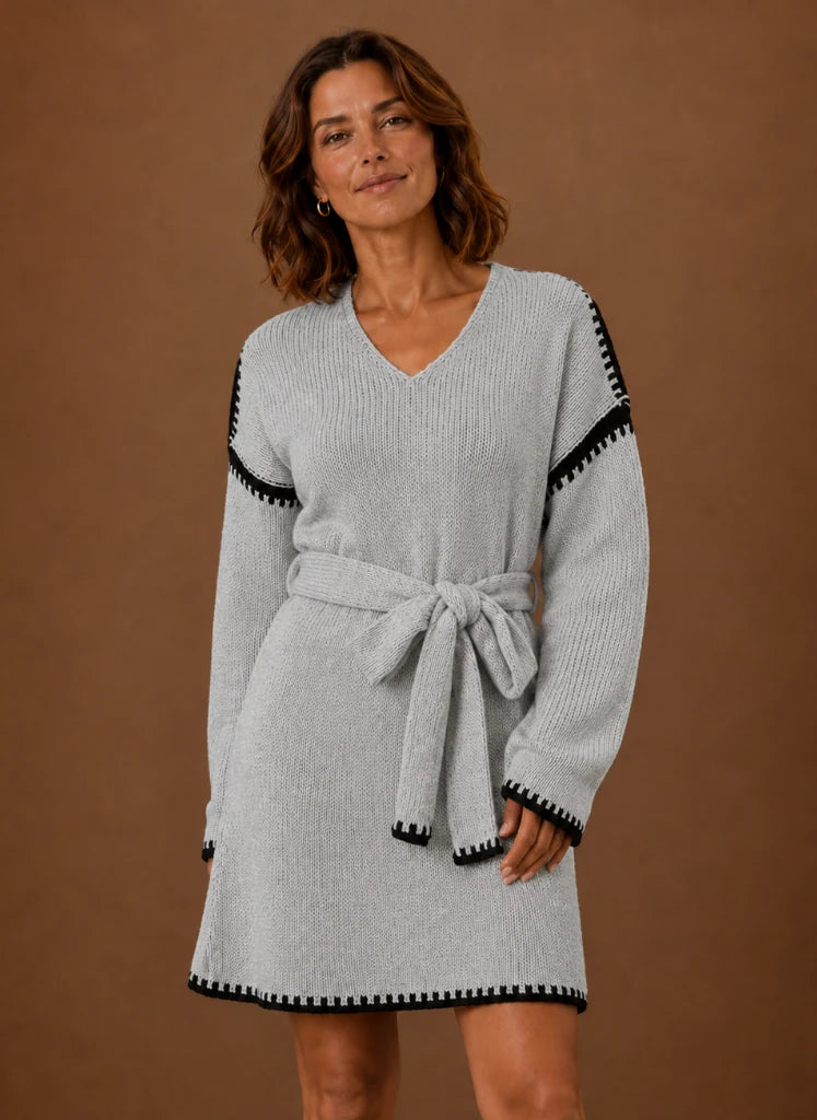 Women’s V-Neck Knit Sweater Dress with Waist Belt | Nero & Luya