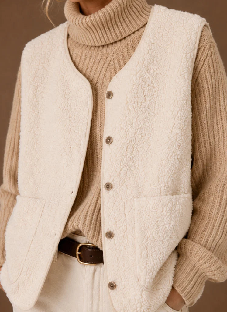 Women's Teddy Fleece Vest | Nero & Luya