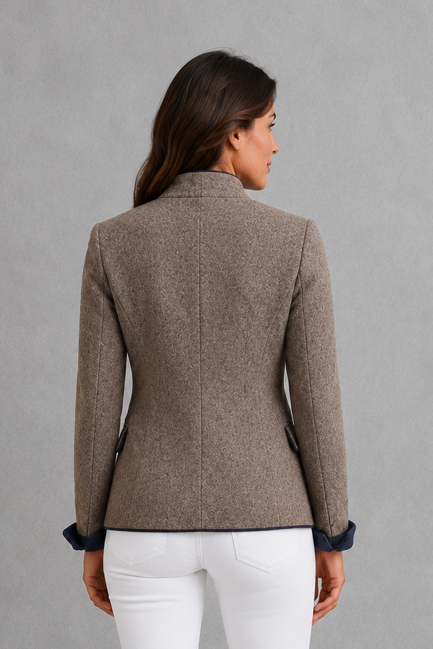 Jacket in UK 8-10 (S)