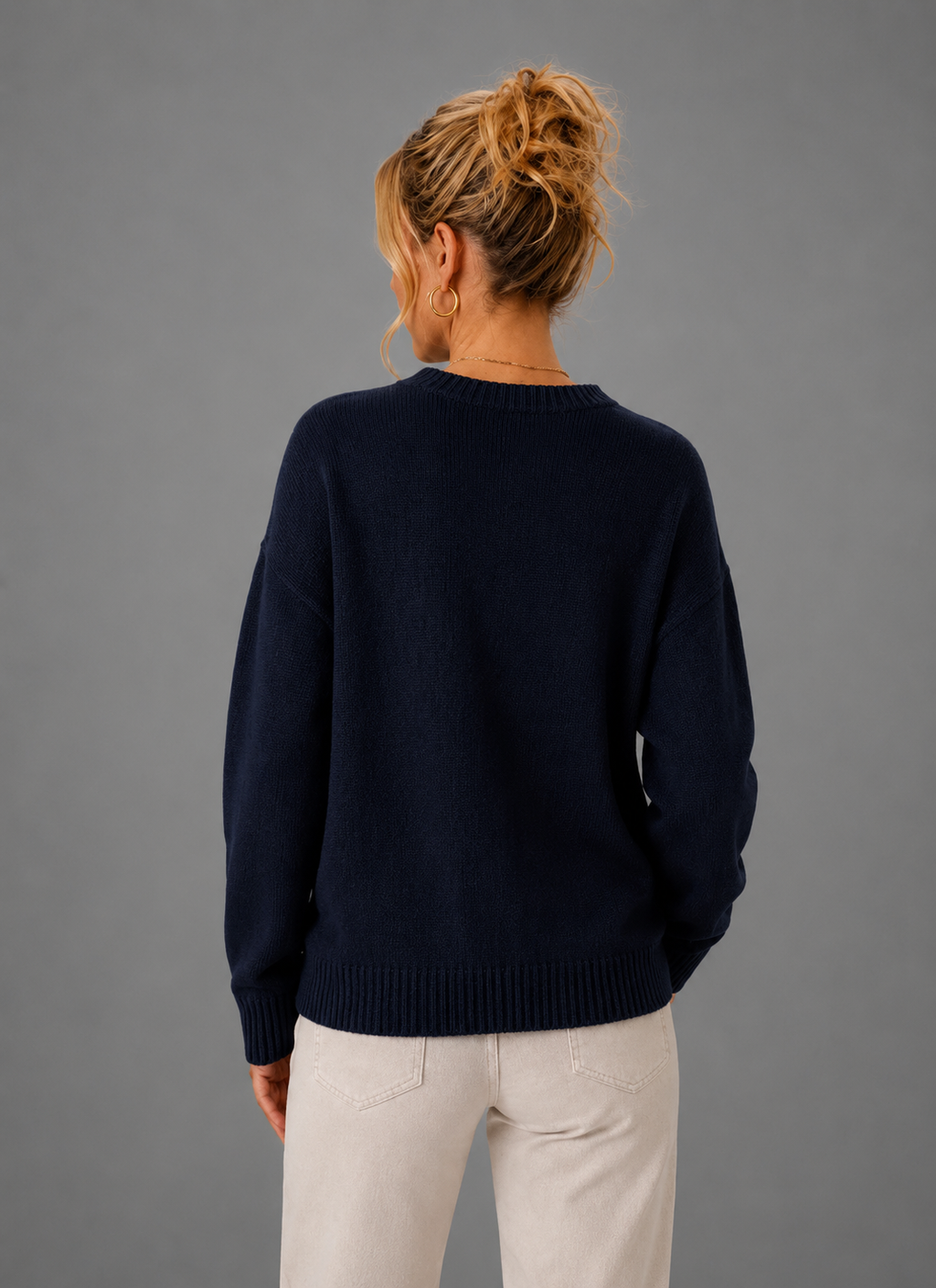 Women's Crew Neck Knit Pullover – American Flag Sweater | Nero & Luya