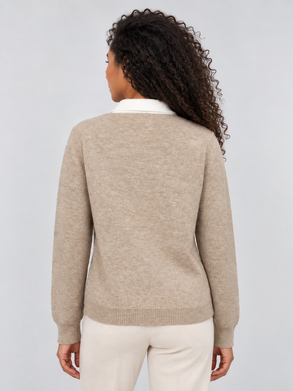 Sweater in Beige