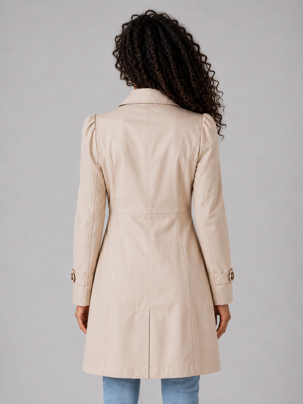 Coat in Beige