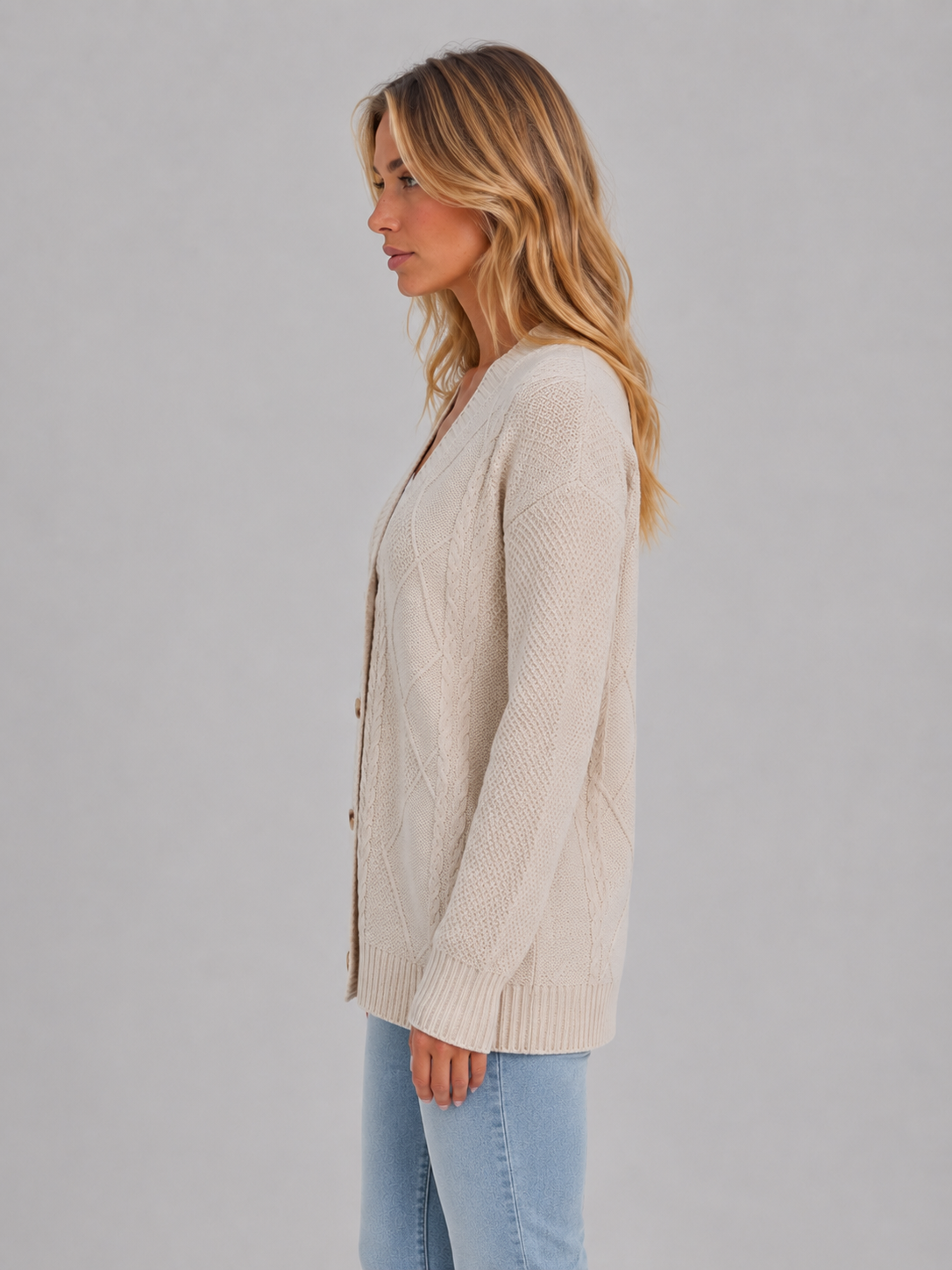 Cardigan in Beige