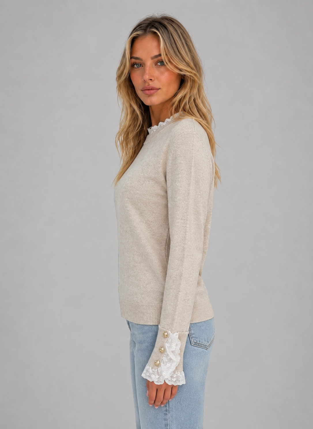 Sweater in Beige