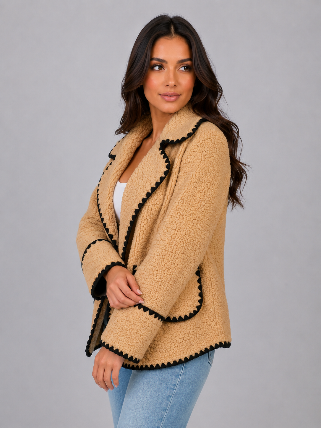 Jacket in Beige