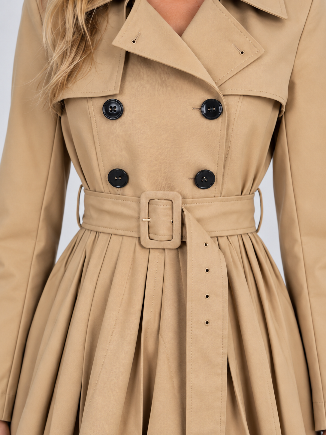 Coat in Beige
