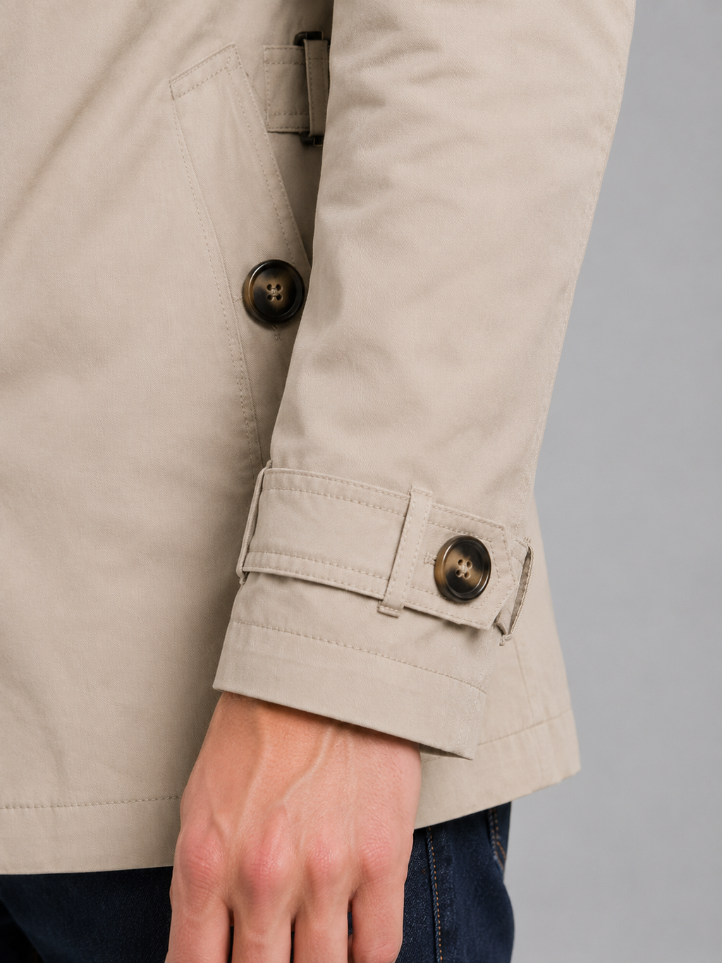 Trench Coat in Beige