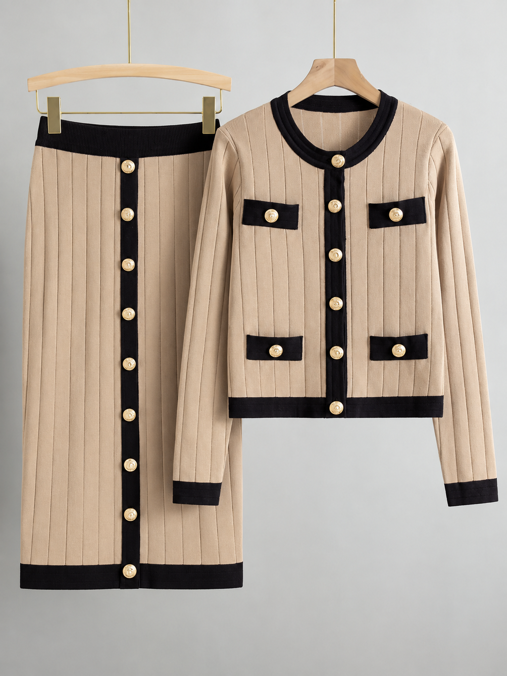 Cardigan in Beige
