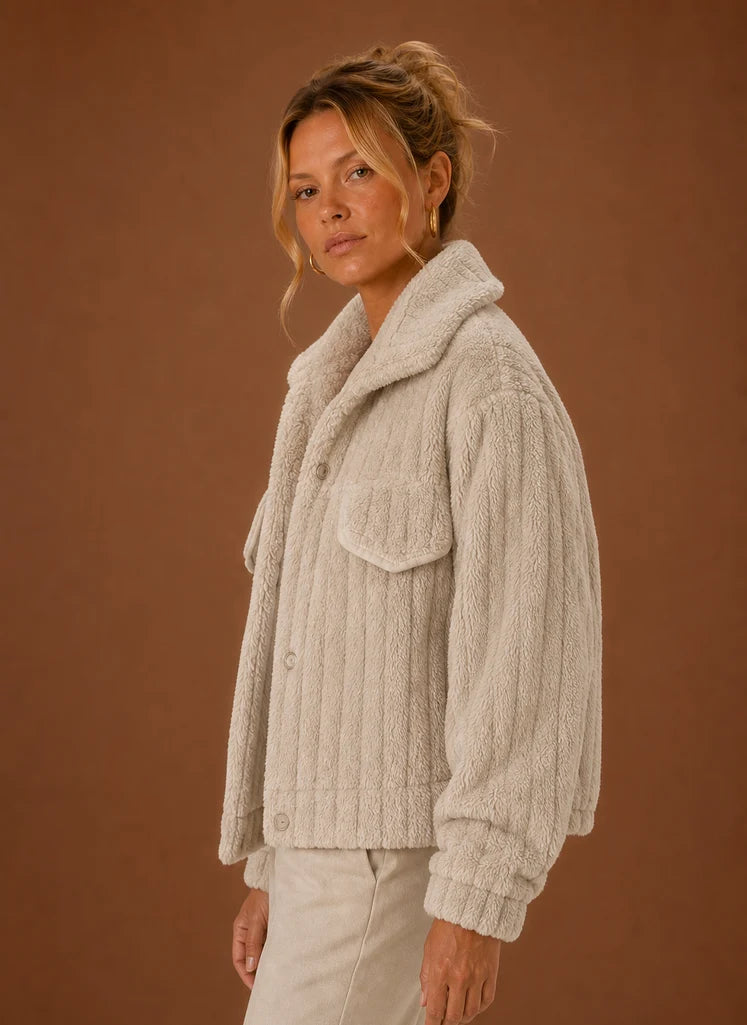 Women's Winter Coat - Oversized Teddy Jacket | Nero & Luya