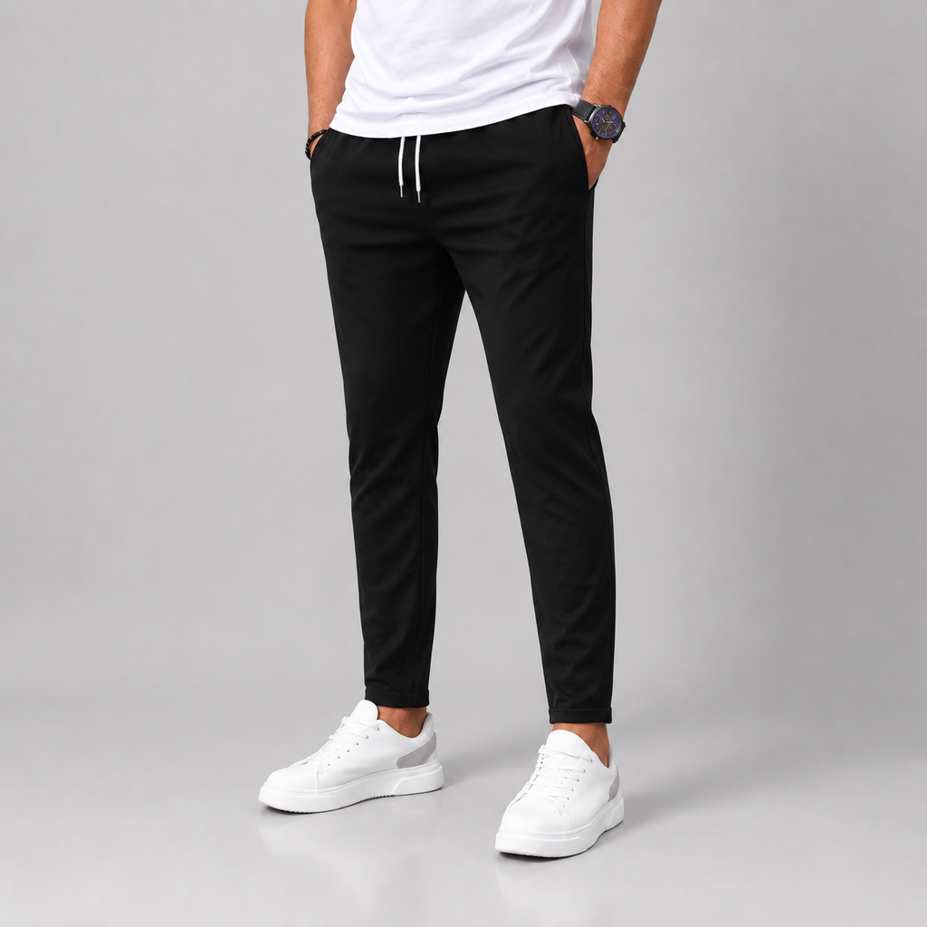 Pants in Black