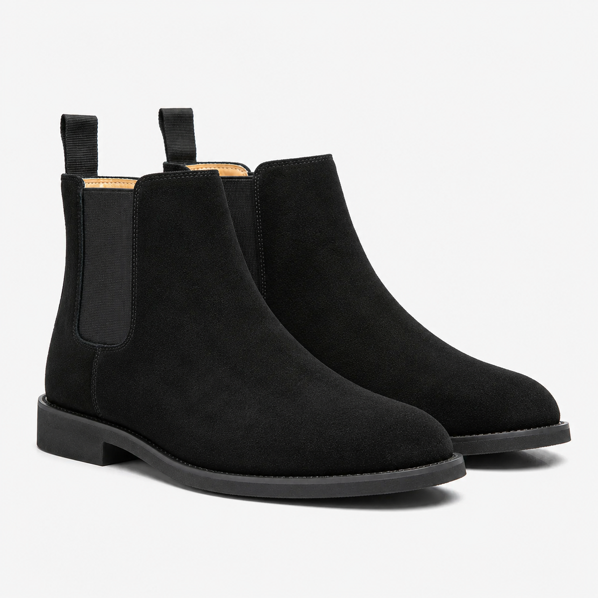 Chelsea Boots in Black