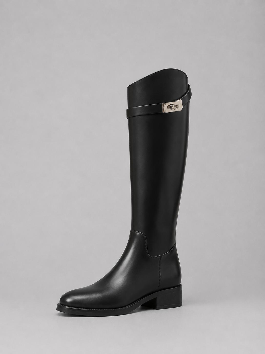 Riding Boots in Black