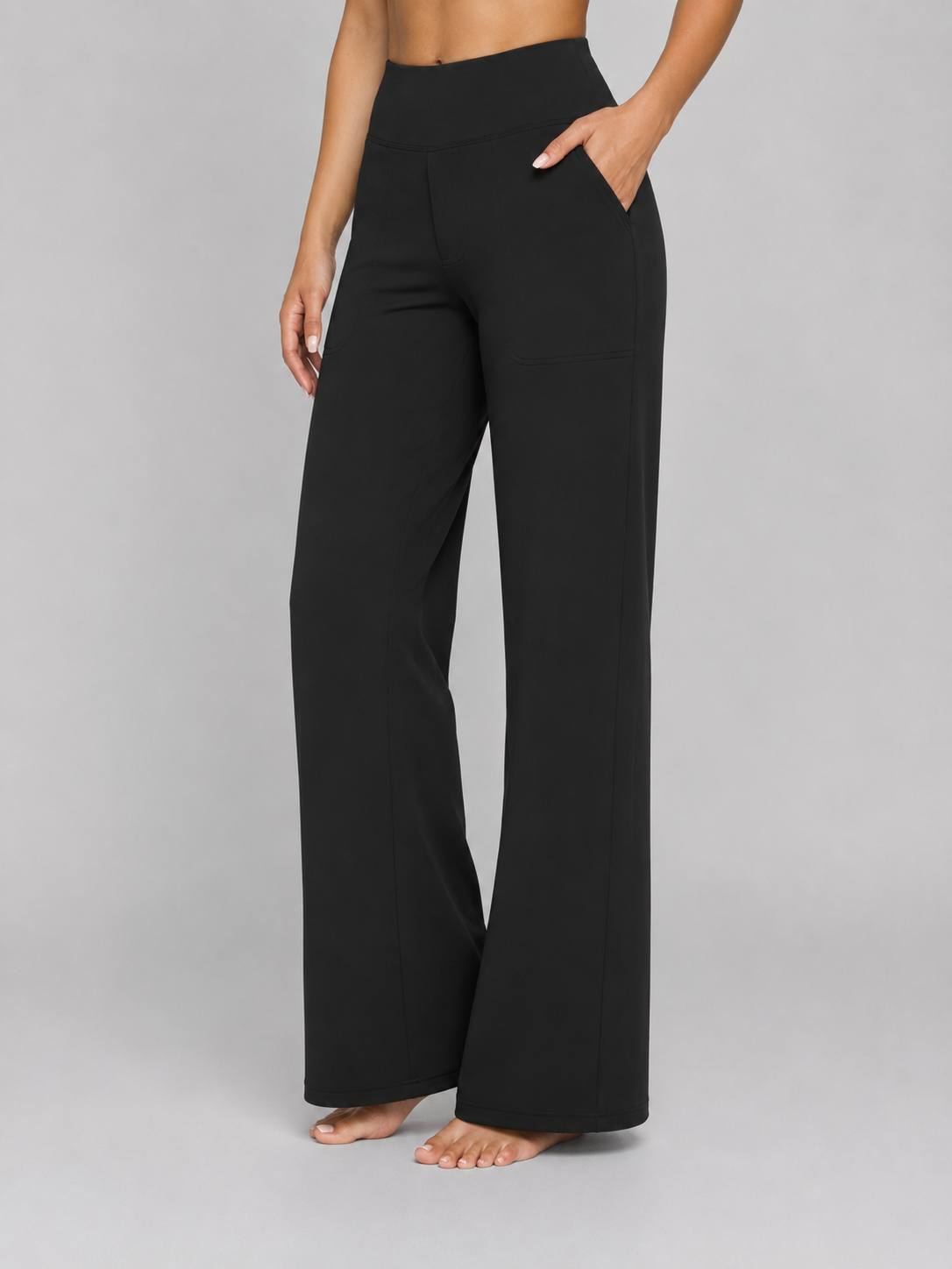 Women's Chinos in Black