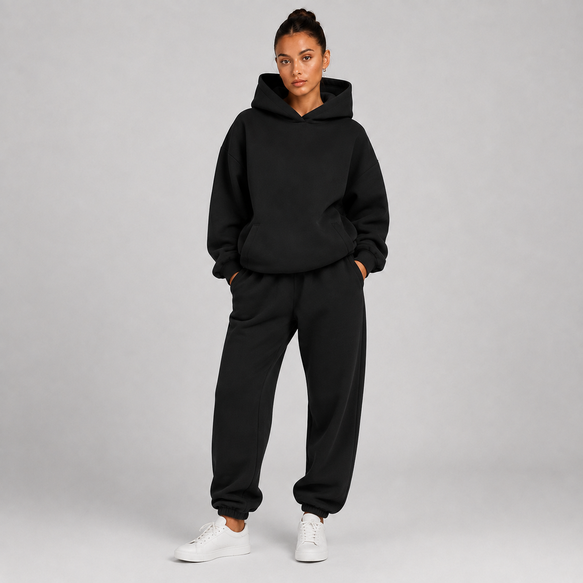 Hoodie in Black