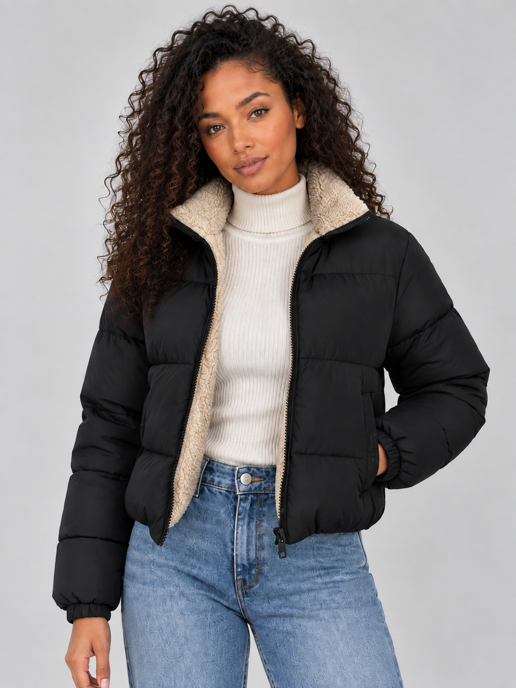 Puffer Jacket in Black