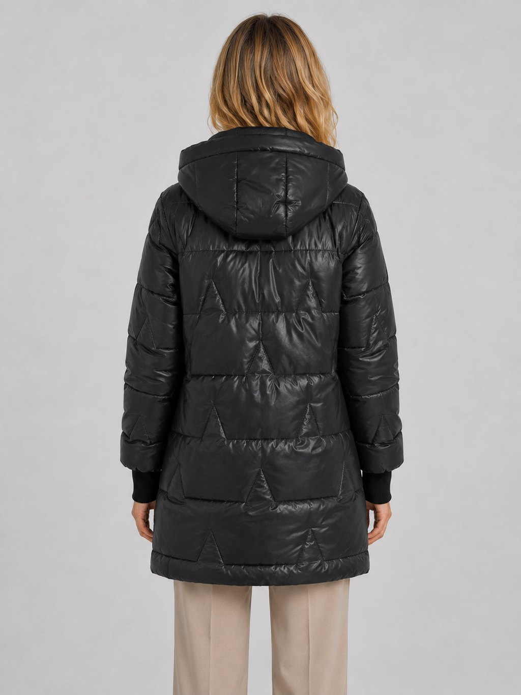 Puffer Jacket in Black
