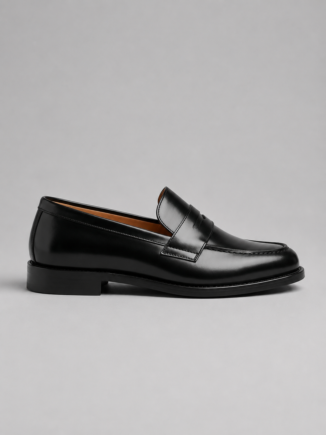 Penny Loafers in Black