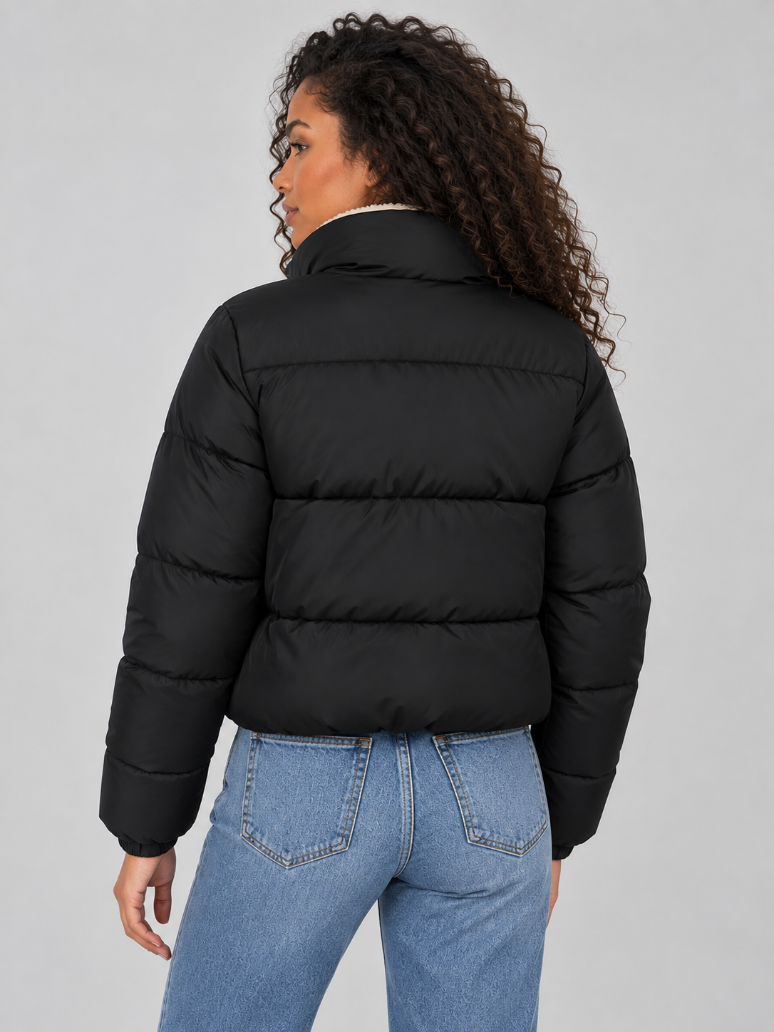 Puffer Jacket in Black