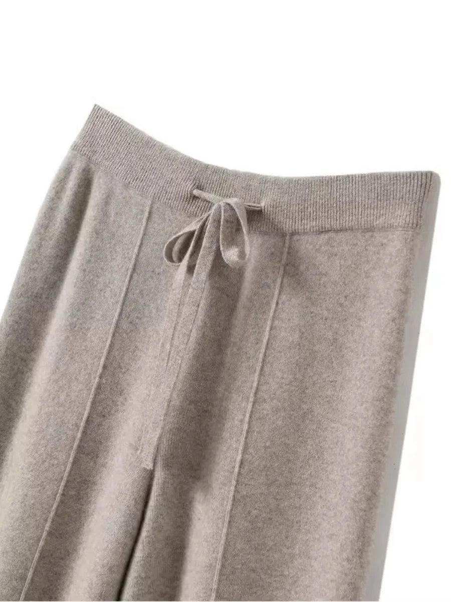 Pants in Black