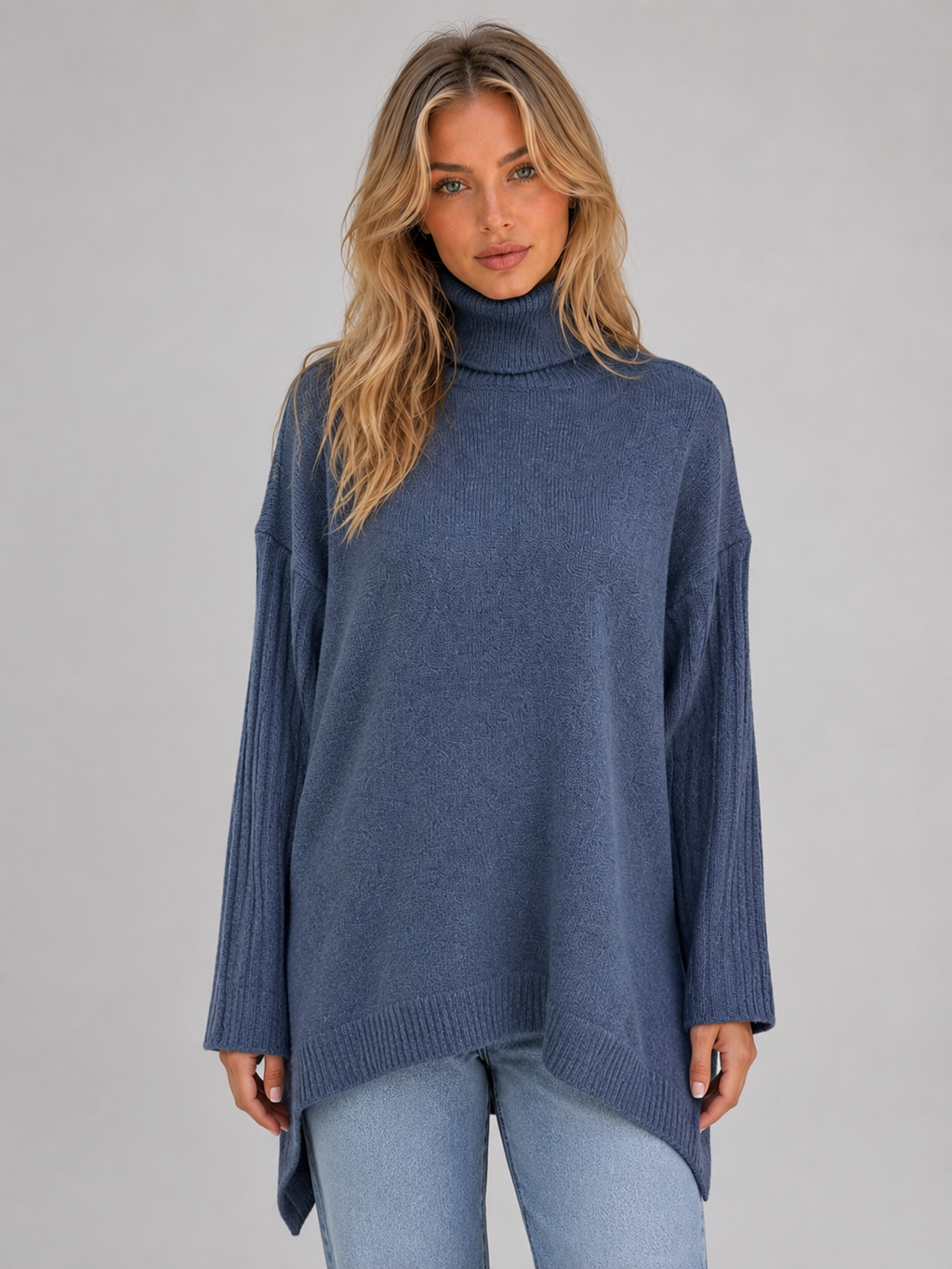 Turtleneck Sweater in Blue