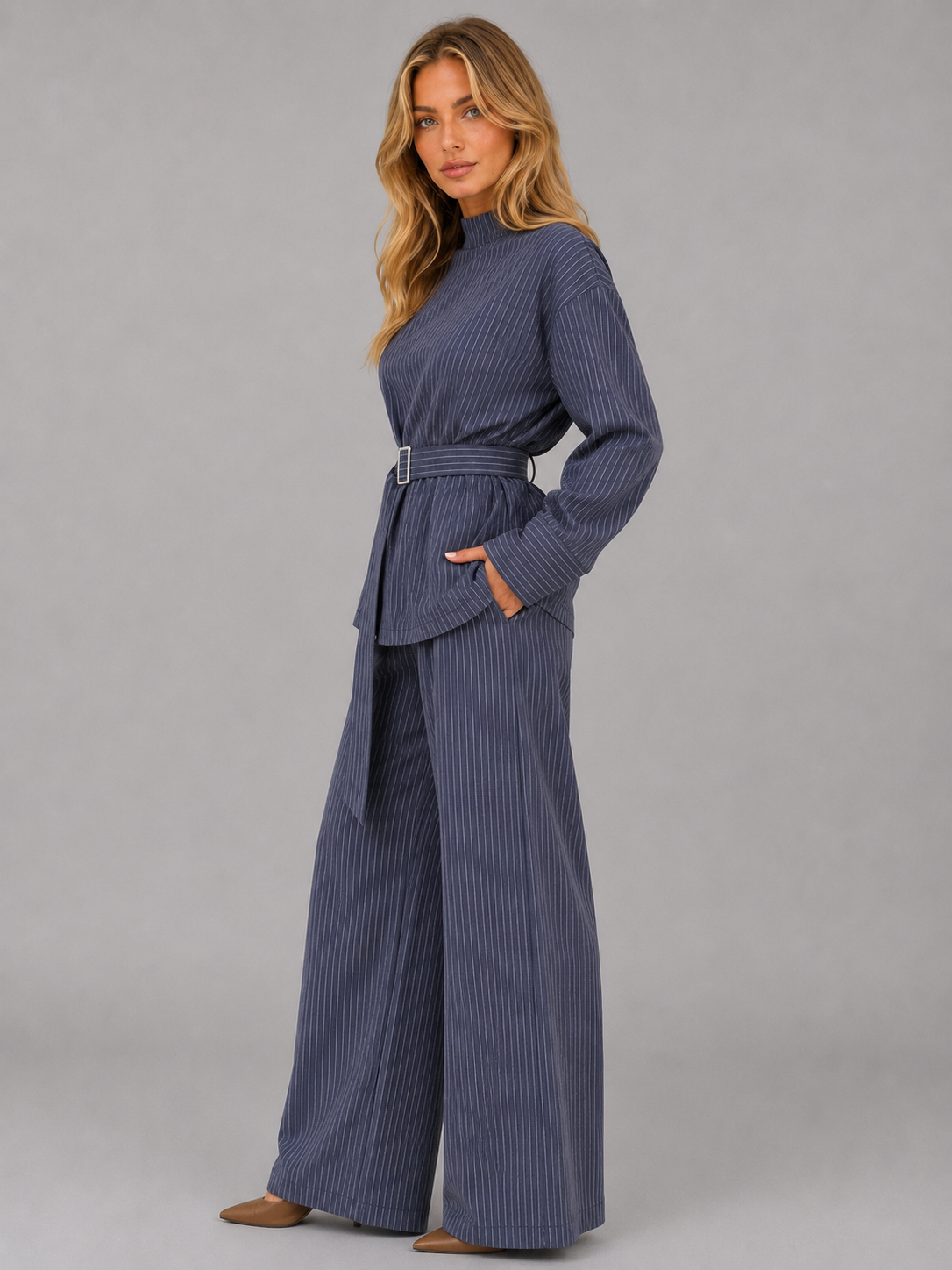 Two-Piece Trouser Set in Blue