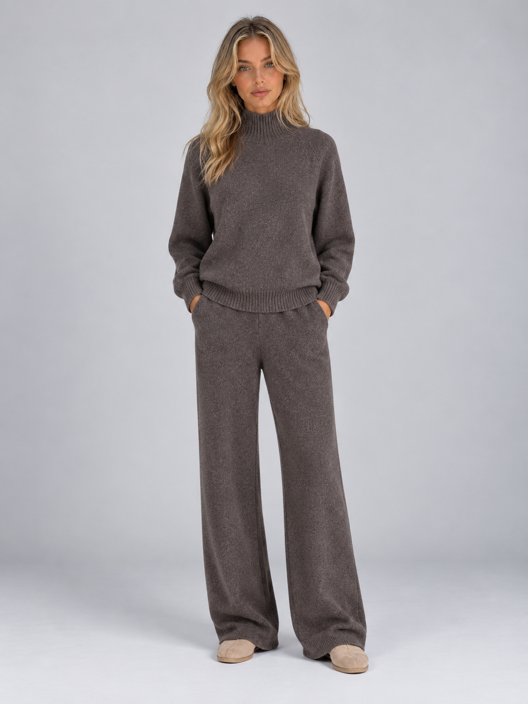 Turtleneck Sweater in Brown