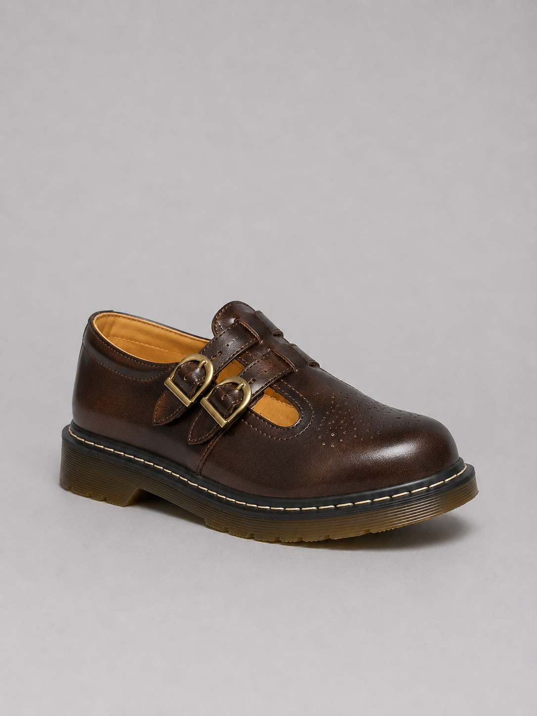 Mary Jane Shoes in Brown