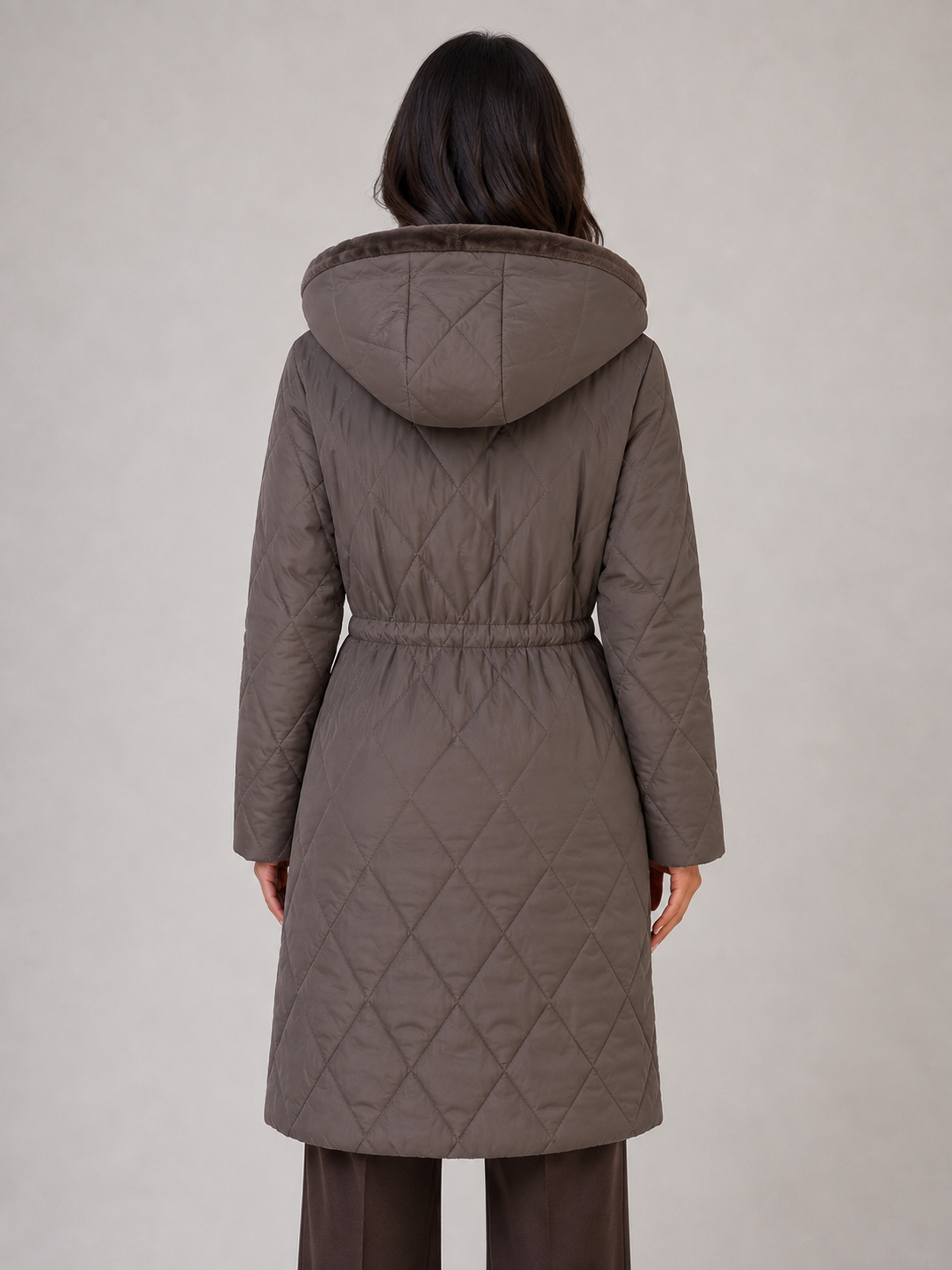 Puffer Jacket in Brown