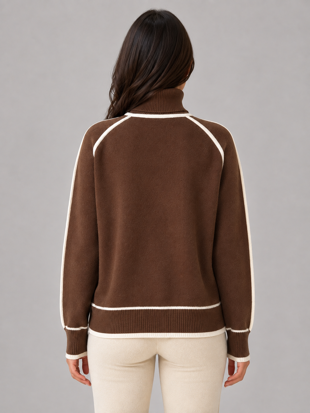 Turtleneck Sweater in Brown