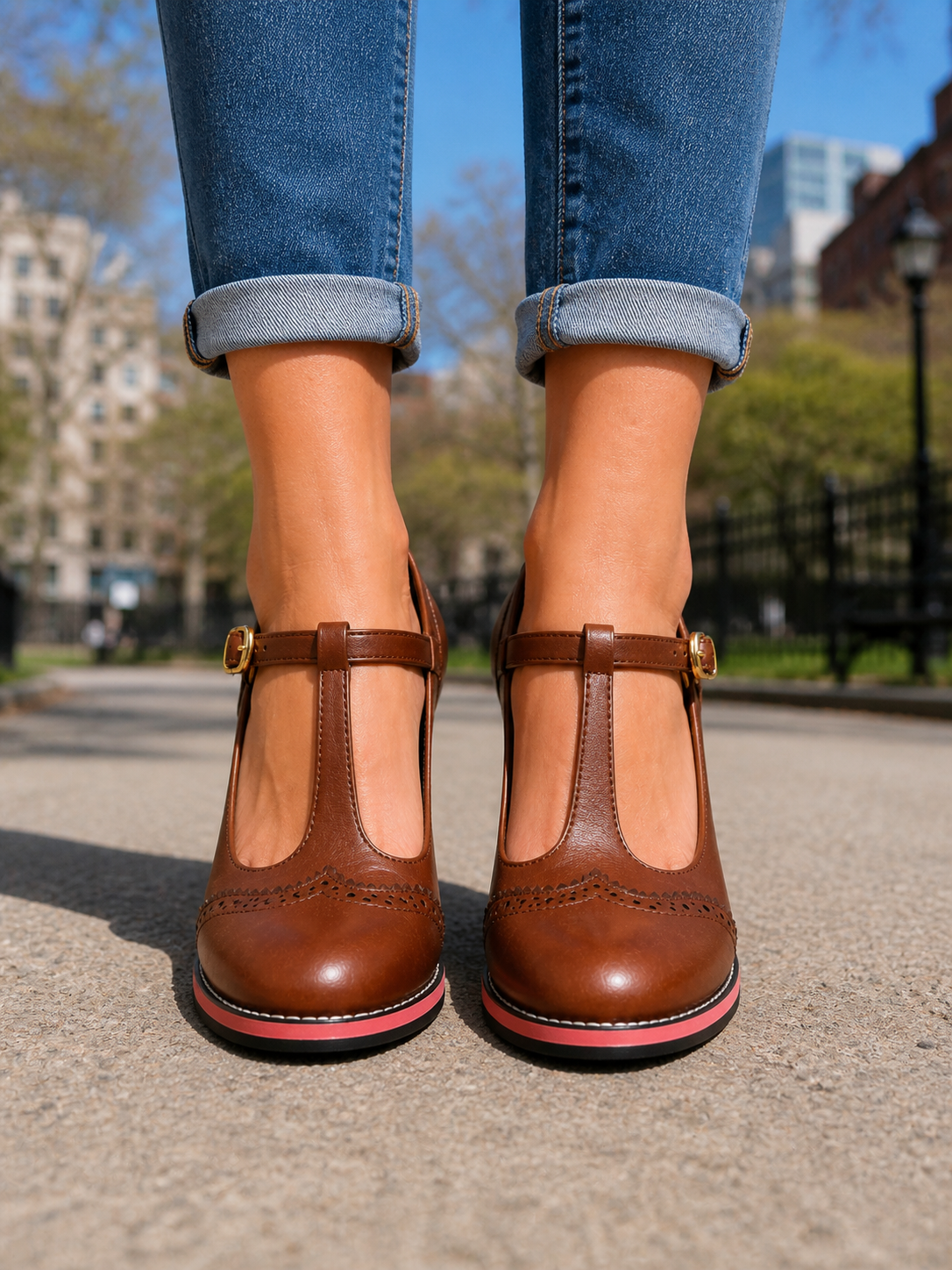 T-Bar Brogue Shoes in Brown