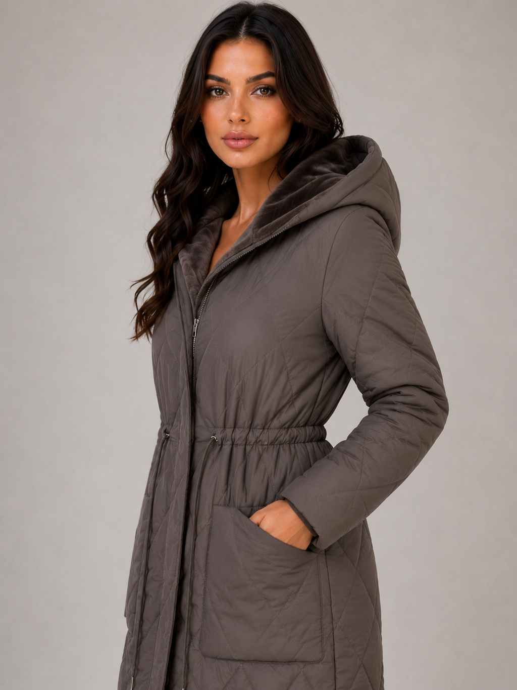 Puffer Jacket in Brown