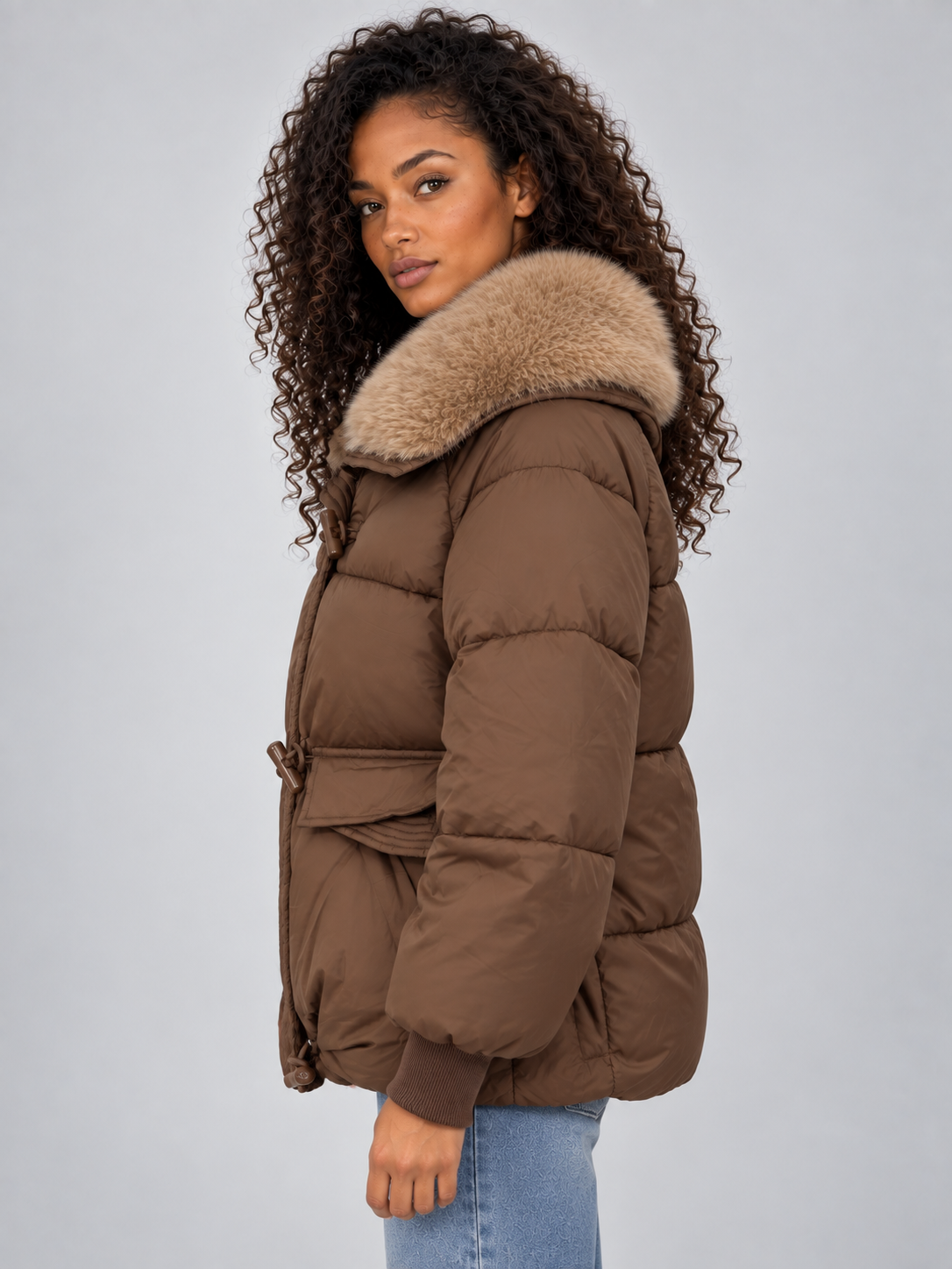 Puffer Jacket in Brown