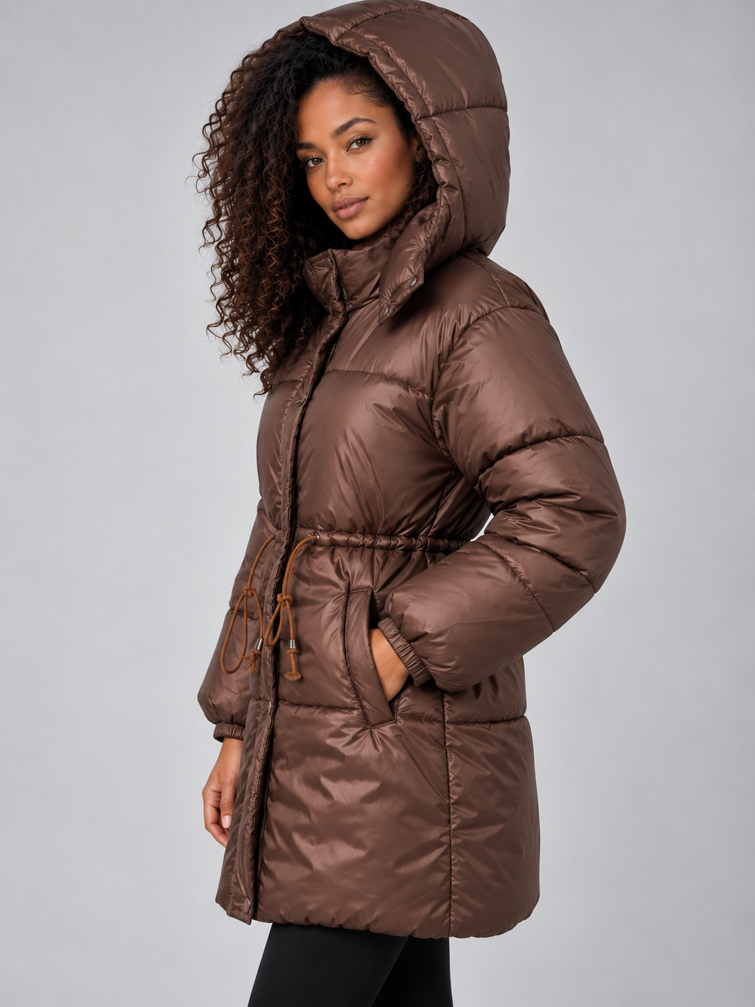 Puffer Jacket in Brown