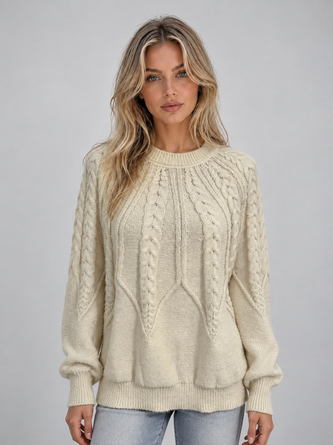 Sweater in Cream