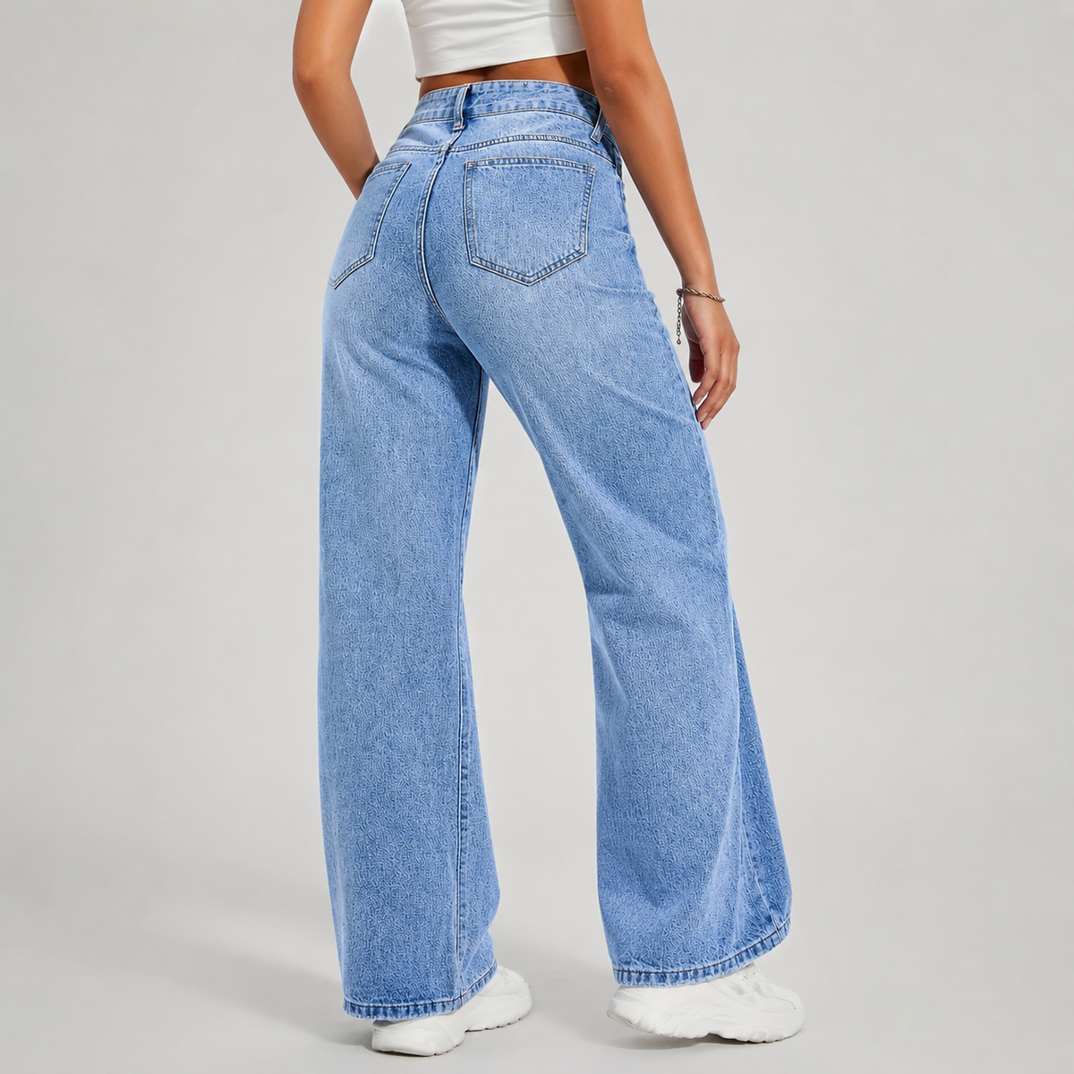 Jeans in Medium Blue