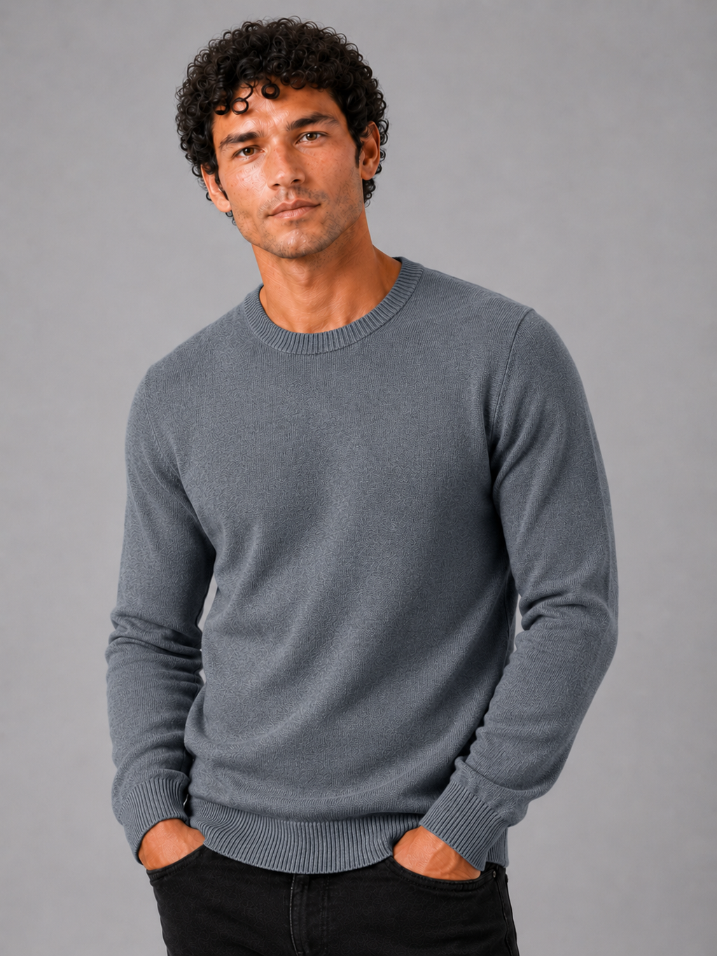 Men'S Wool Pullover in Dark Gray