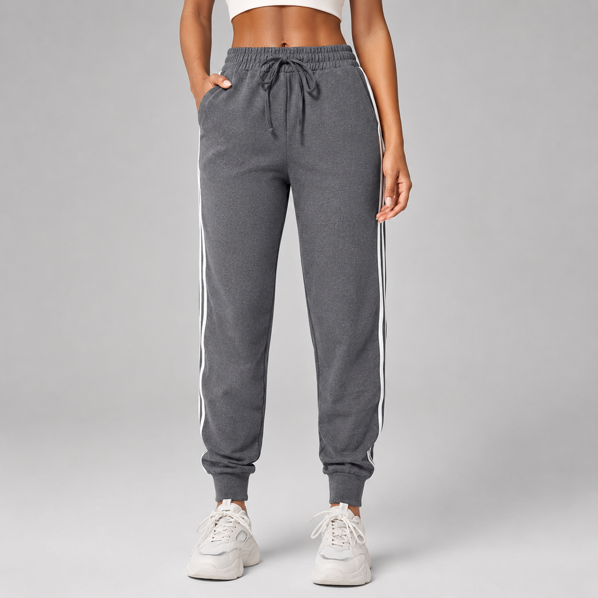 Pants in Dark Grey