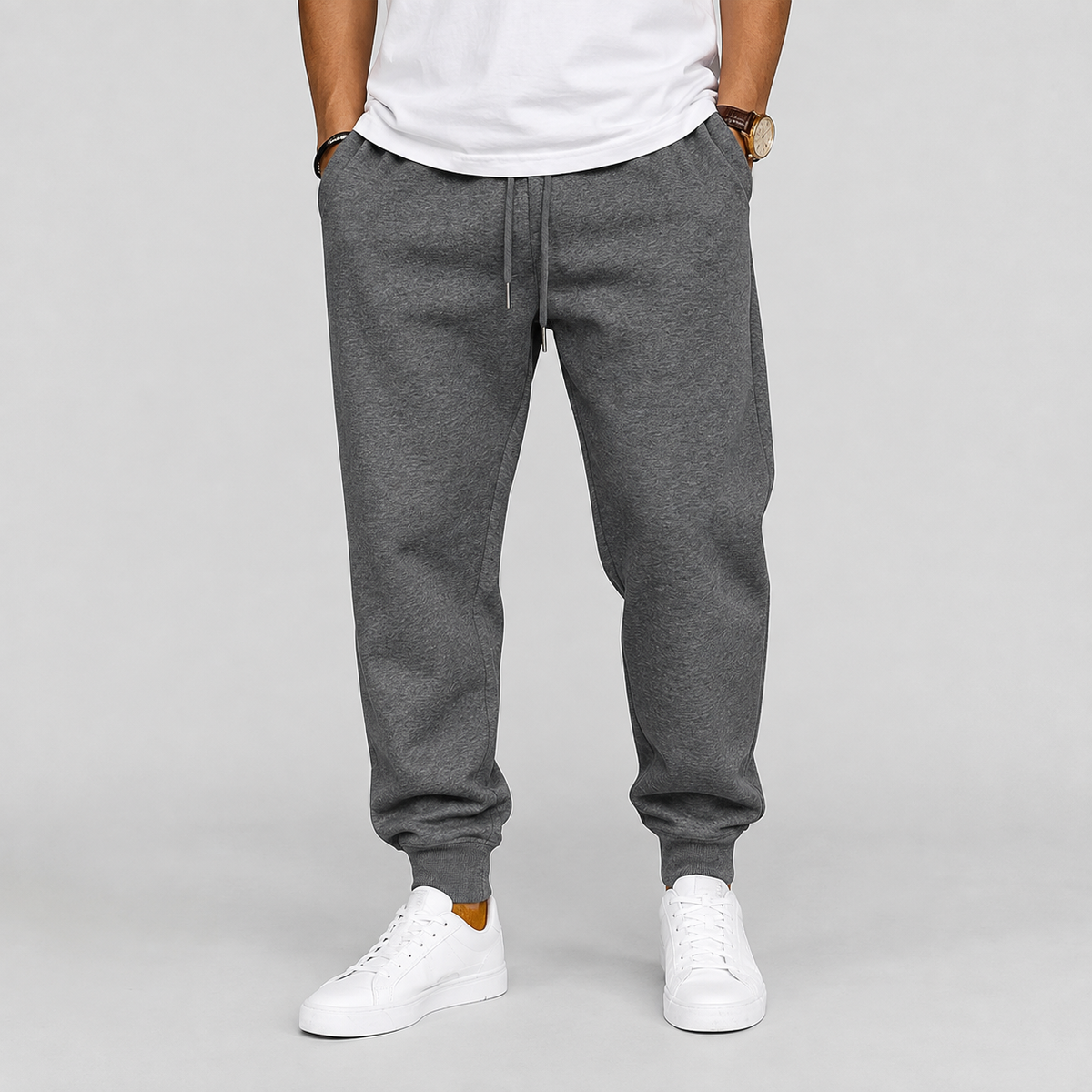 Pants in Dark Grey