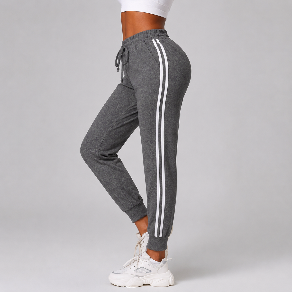 Pants in Dark Grey