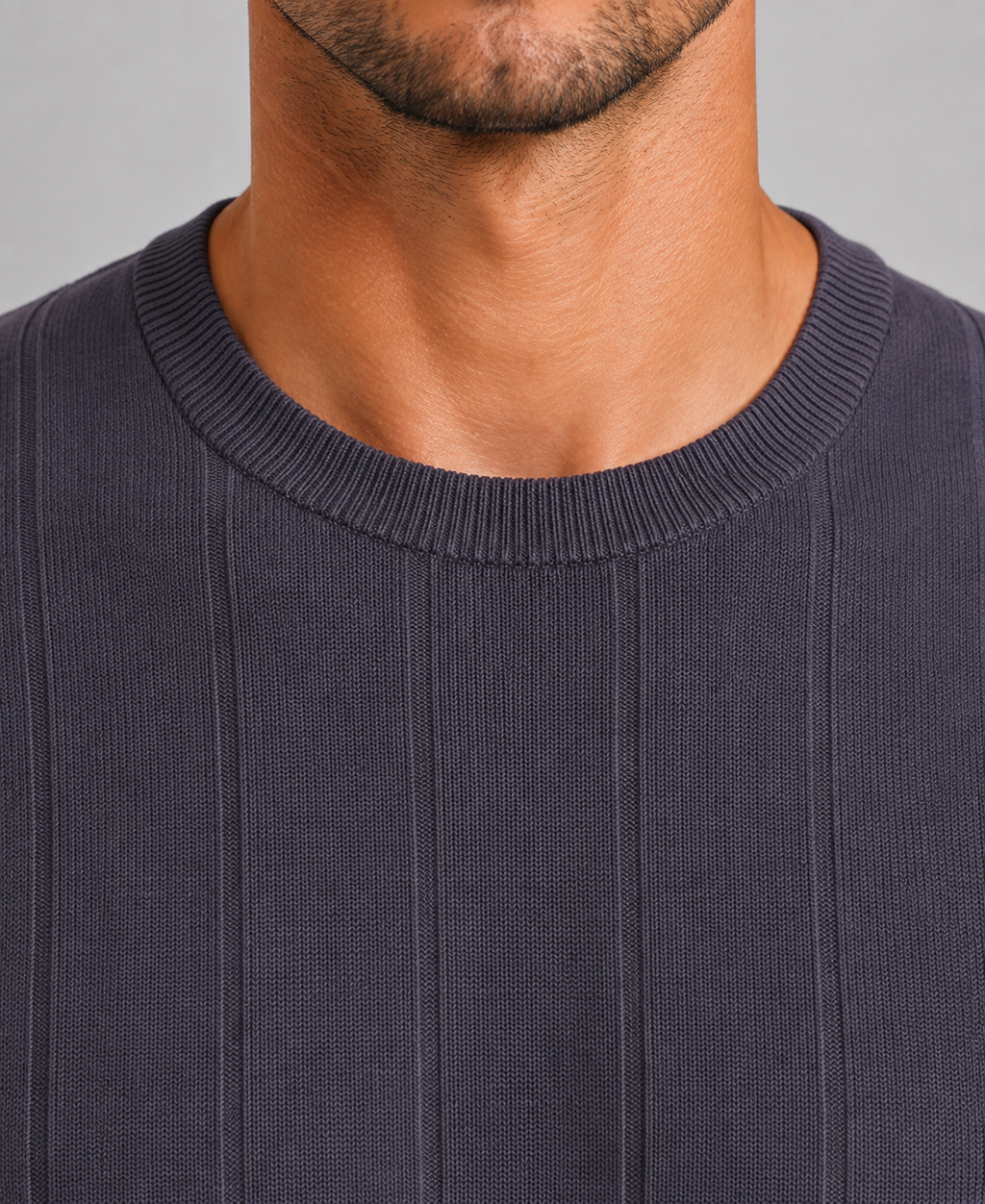 T-Shirt in Dark Grey