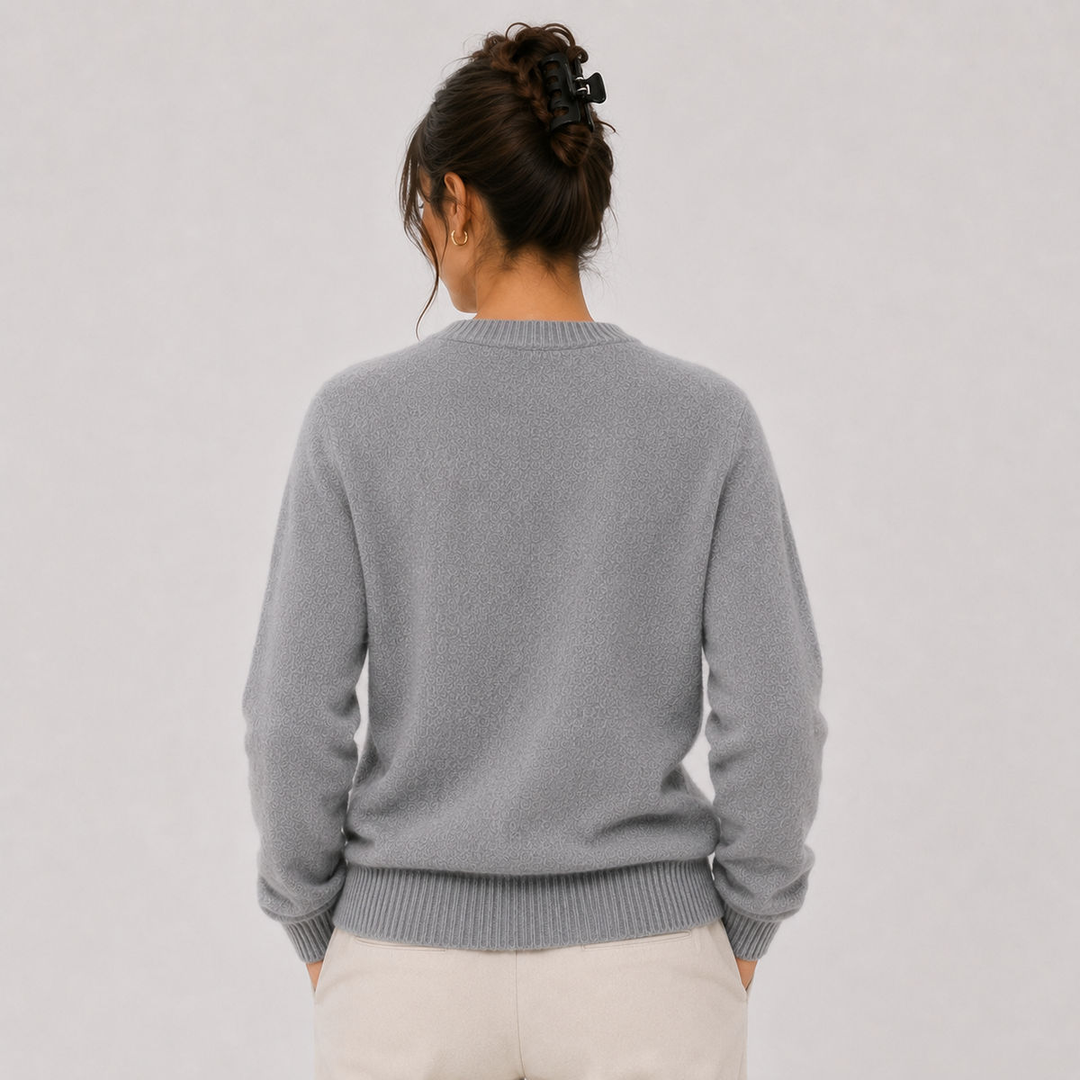 Sweater in Gray