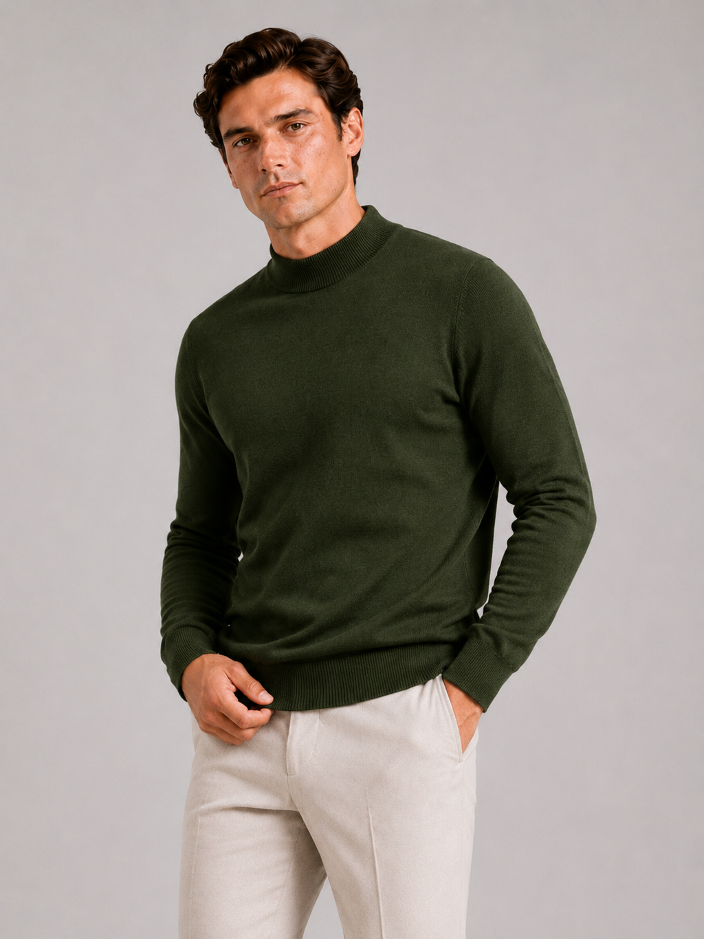 Mock Neck Pullover in Green