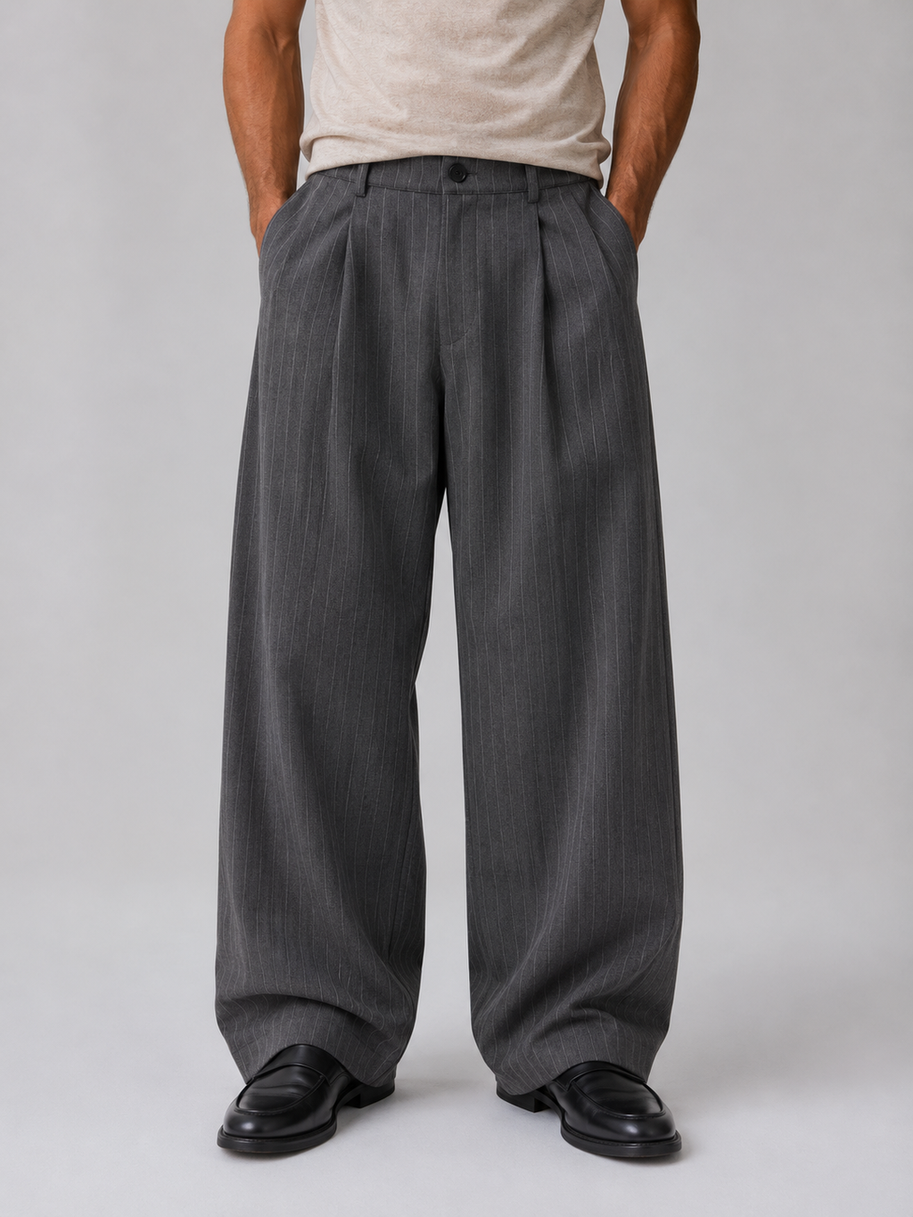Pants in Grey