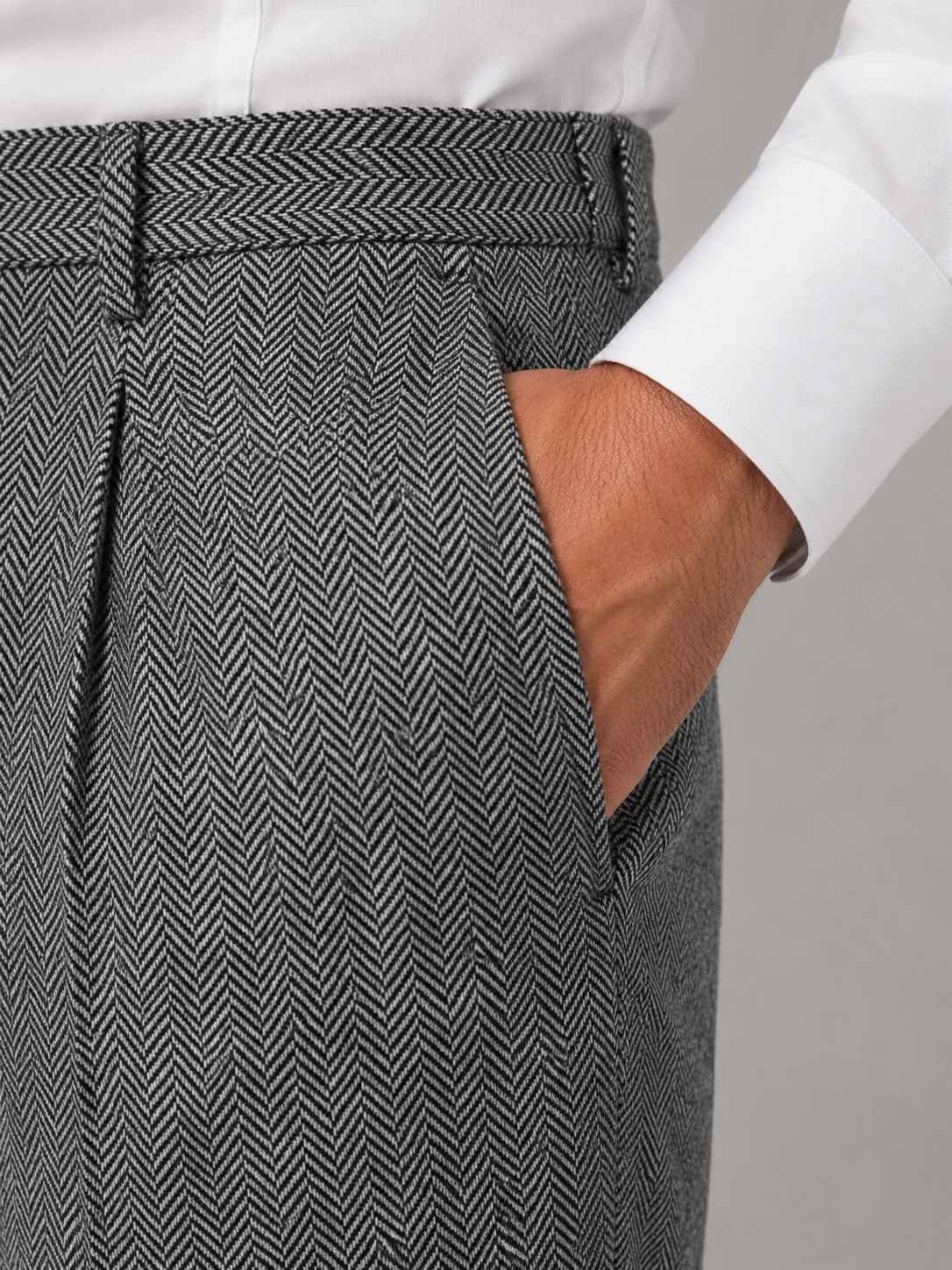 Pants in Grey