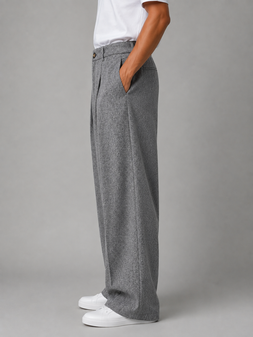 Pants in Grey