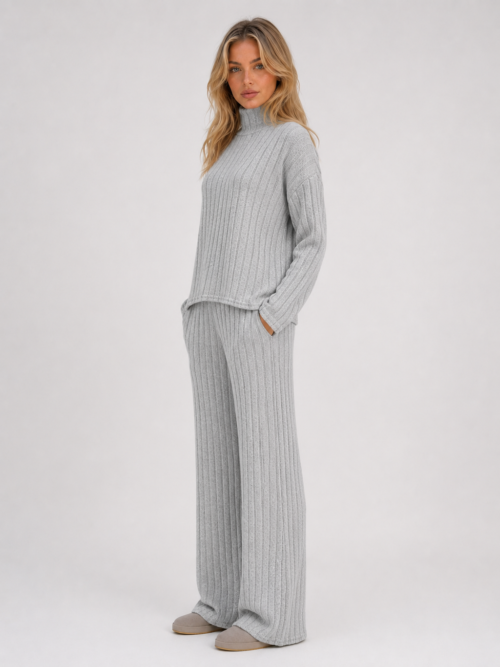 Lounge Set in Grey